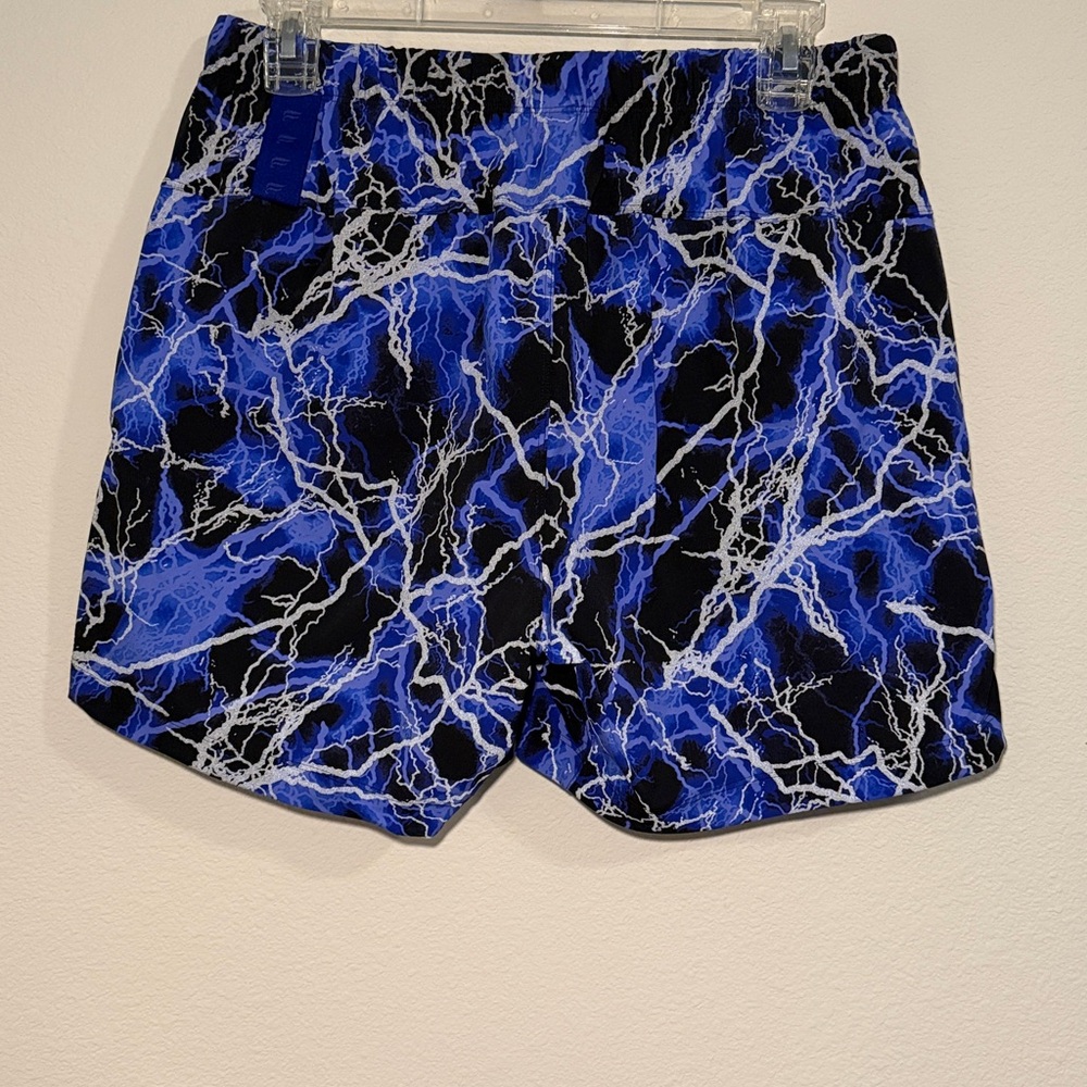 Fabletics The One Blue and Black Patterned Athletic/Running/Gym Shorts 5” Inseam - Picture 3 of 3